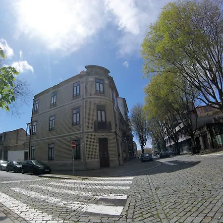 Dukes Corner Pensjonat 3*