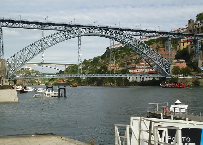 Dukes Corner 3* Oporto