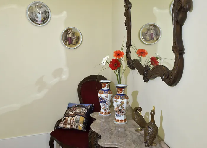 Dukes Corner 3* Porto