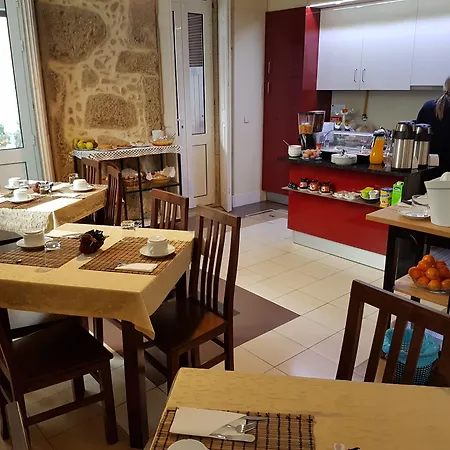 Dukes Corner פורטו