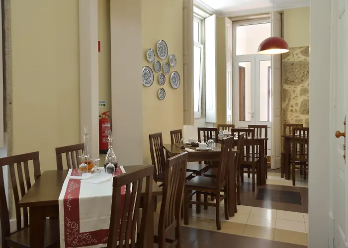 Dukes Corner بيت ضيافة بورتو